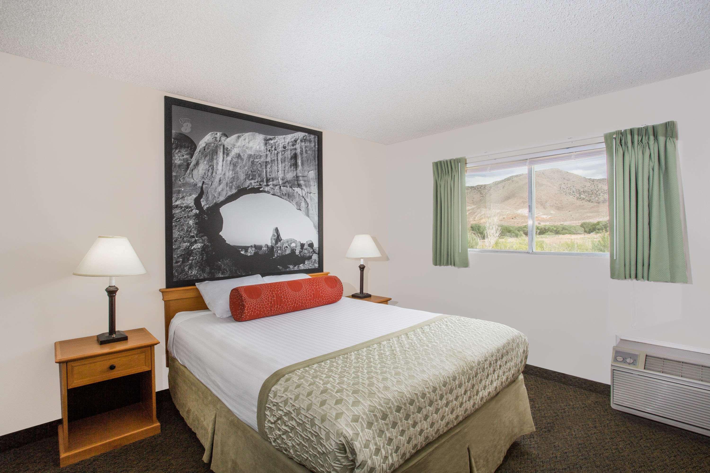 Hotel Super 8 By Wyndham Salina/Scenic Hills Area Extérieur photo